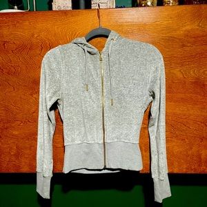 Good American Velour Sweatshirt